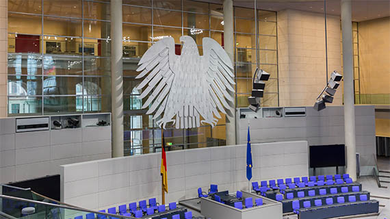 Das GEG soll reformiert werden, am mangelnden Tempo des Bundes gibt es Kritik.